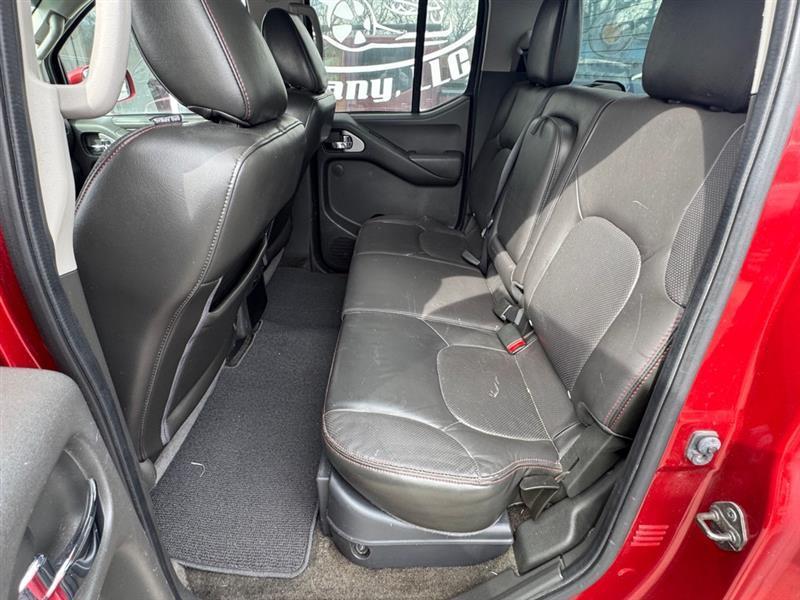 Nissan Frontier S Crew Cab 4WD 2012