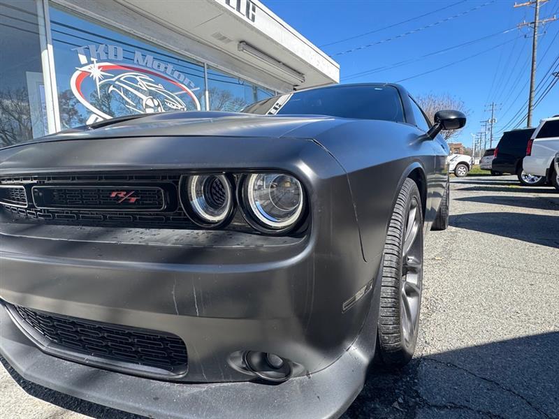 Dodge Challenger R/T SCAT Pack 2021