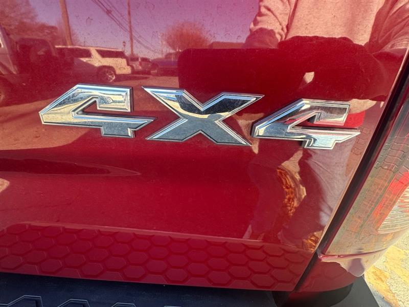 RAM 1500 Sport Crew Cab SWB 4WD 2013