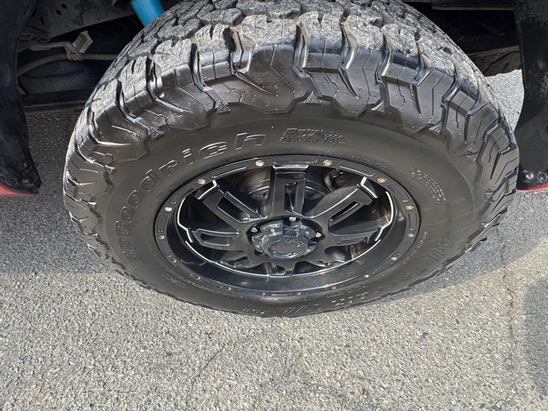 Toyota Tundra Platinum CrewMax 5.7L FFV 4WD 2014