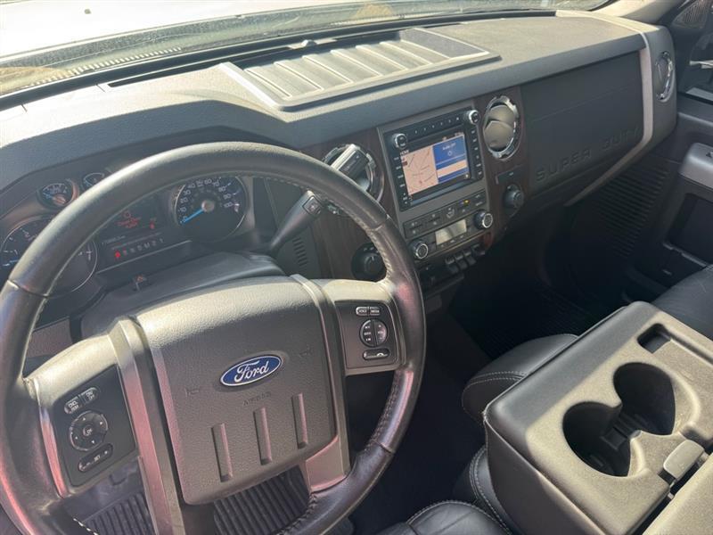 Ford F-350 SD XL Crew Cab Long Bed DRW 4WD 2011