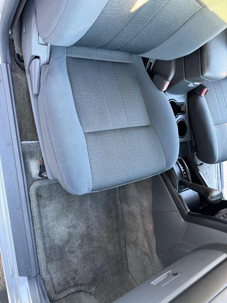 Nissan Frontier XE-V6 Crew Cab 2WD 2004