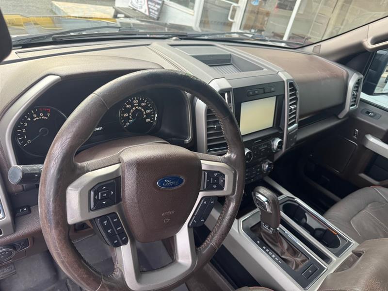 Ford F-150 XL SuperCrew 5.5-ft. Bed 4WD 2015