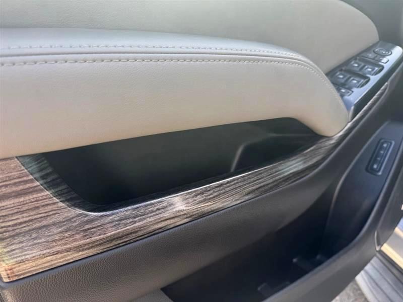 Chevrolet Tahoe LT 4WD 2015