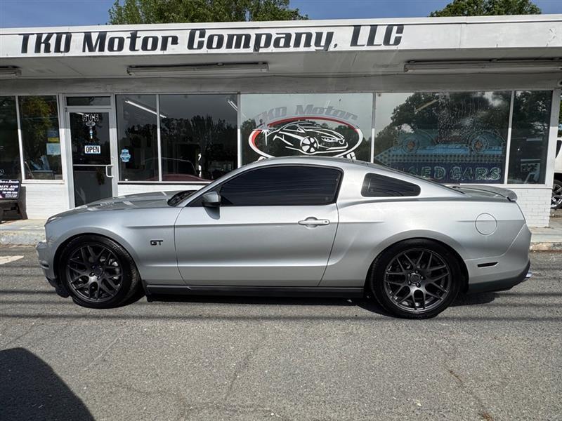 Ford Mustang GT Coupe 2010