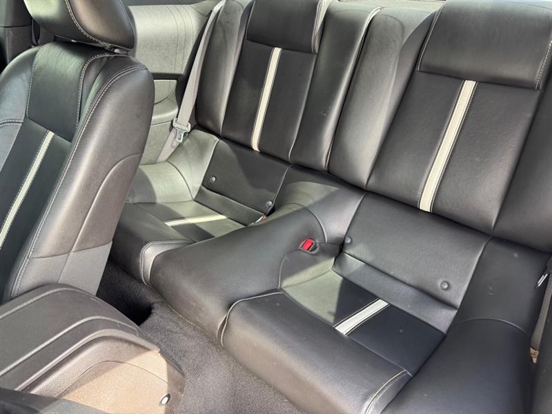 Ford Mustang GT Coupe 2010