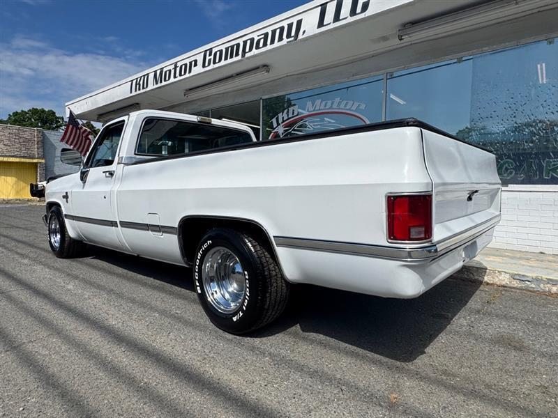 Chevrolet C/K 10 Regular Cab 2WD 1986