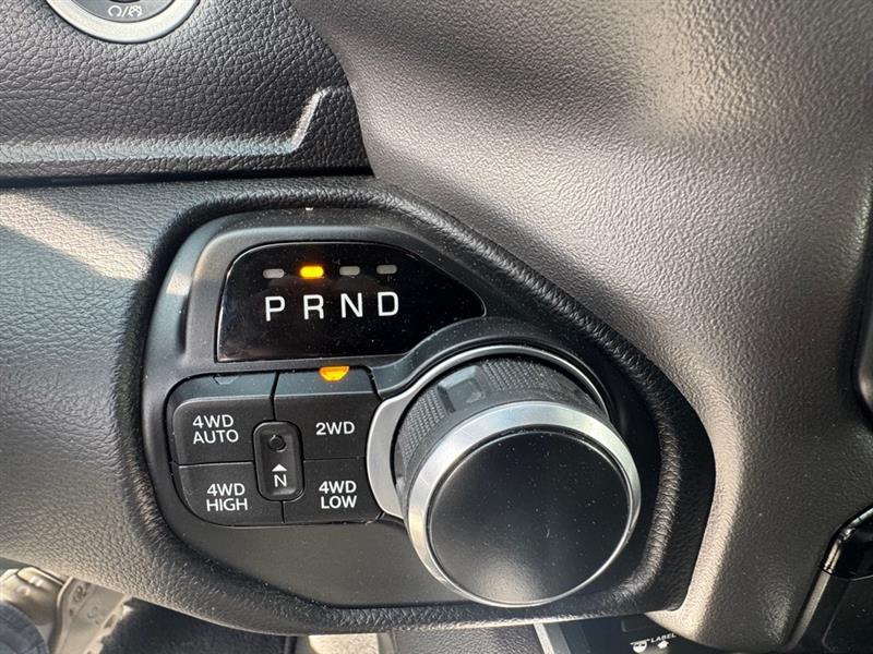 RAM 1500 Big Horn Crew Cab SWB 4WD 2019