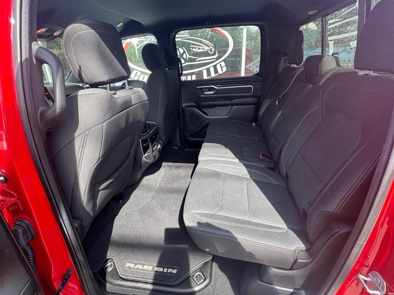 RAM 1500 Big Horn Crew Cab SWB 4WD 2019