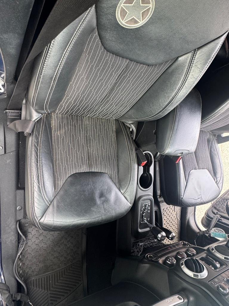 Jeep Wrangler Unlimited Sport 4WD 2013