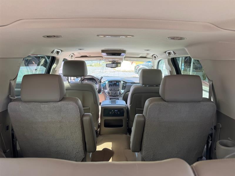 Chevrolet Suburban LT 1500 4WD 2015