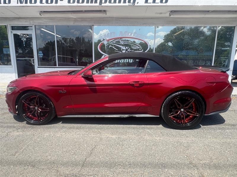 Ford Mustang GT convertible 2016