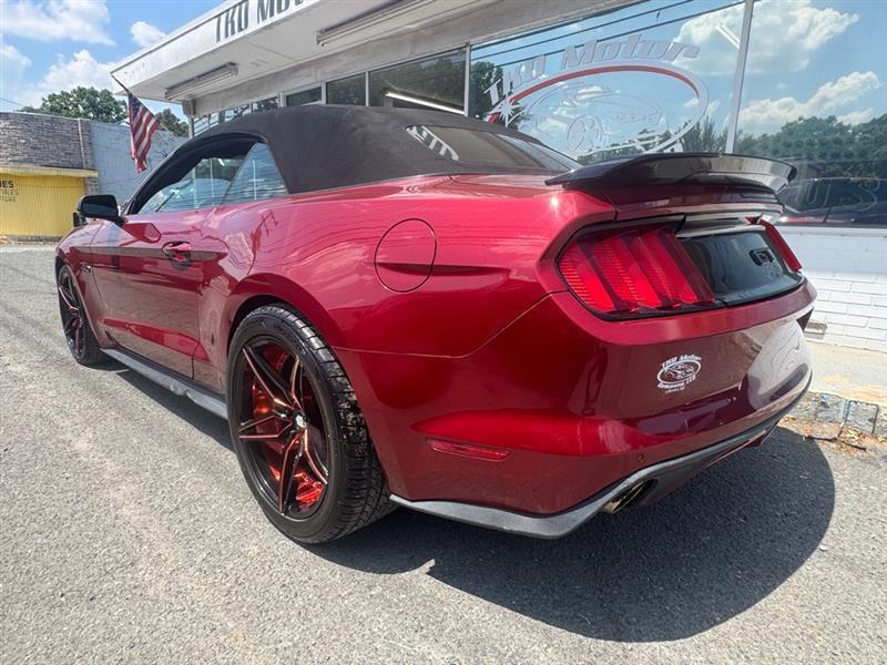 Ford Mustang GT convertible 2016
