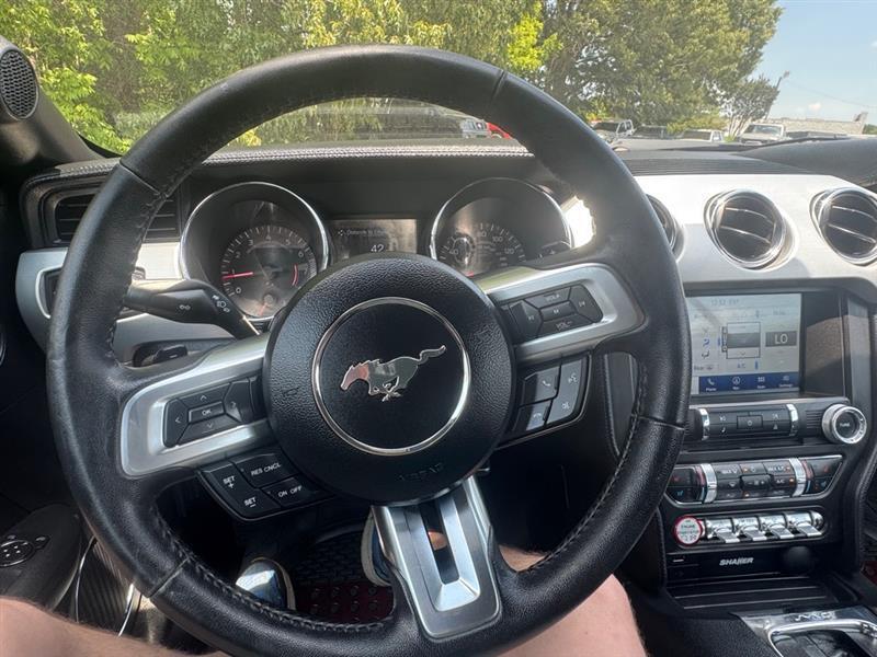 Ford Mustang GT convertible 2016