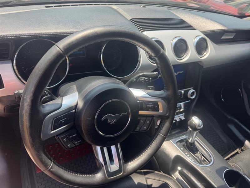 Ford Mustang GT convertible 2016