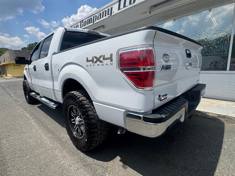 Ford F-150 XL SuperCrew 5.5-ft. Bed 4WD 2012
