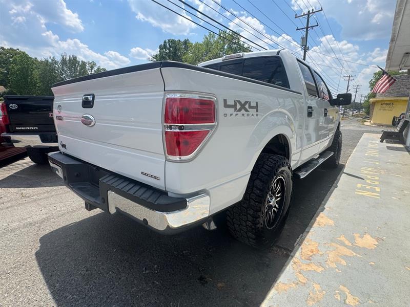 Ford F-150 XL SuperCrew 5.5-ft. Bed 4WD 2012