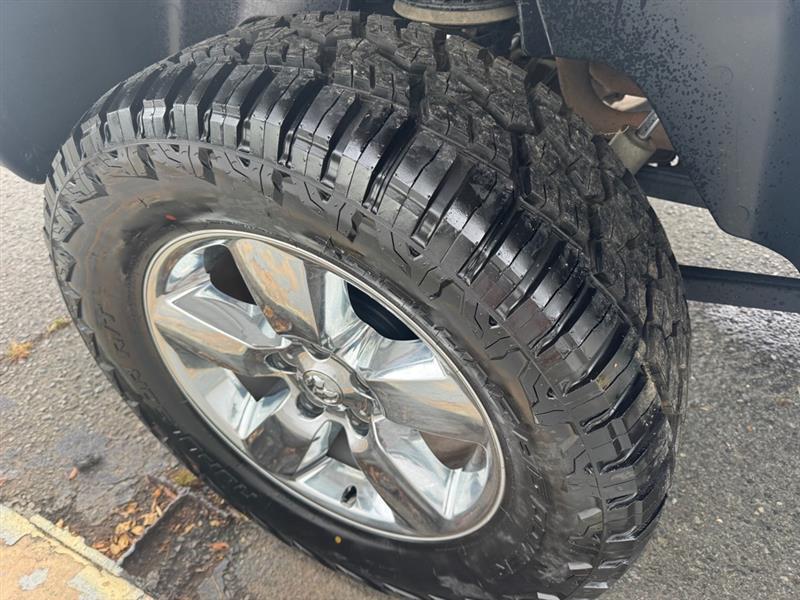 RAM 1500 Classic Tradesman Crew Cab SWB 4WD 2020