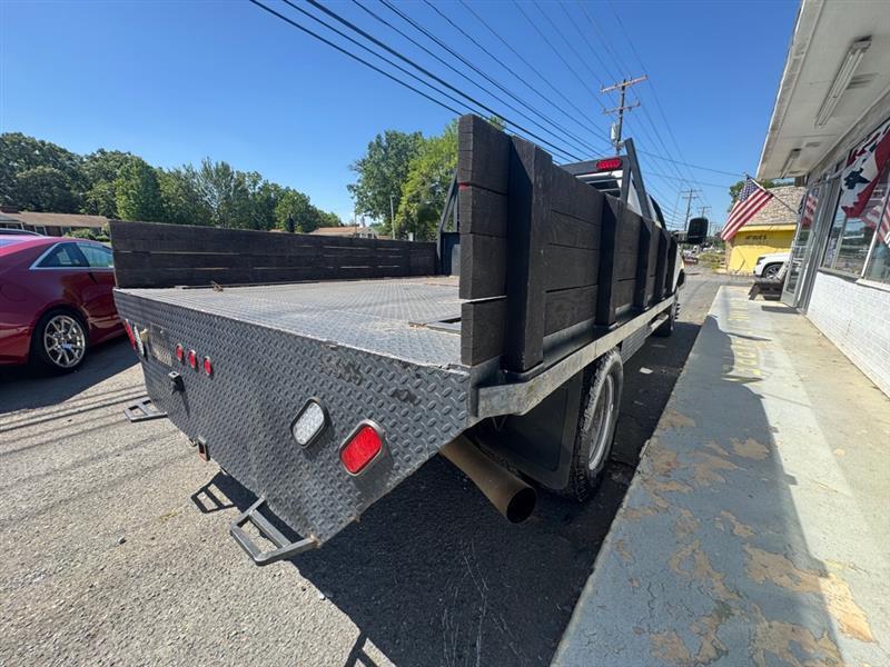 GMC Sierra 3500HD Work Truck Crew Cab 4WD 2011