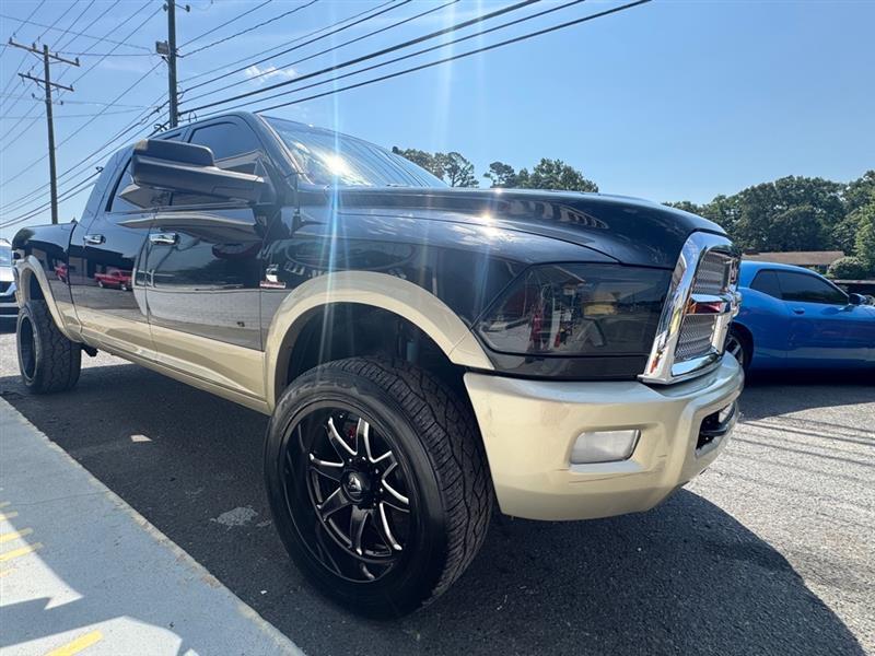 RAM 2500 Longhorn Mega Cab SWB 4WD 2015