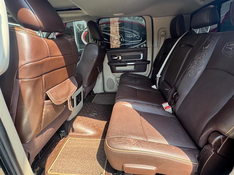 RAM 2500 Longhorn Mega Cab SWB 4WD 2015