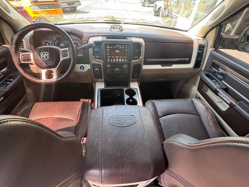 RAM 2500 Longhorn Mega Cab SWB 4WD 2015