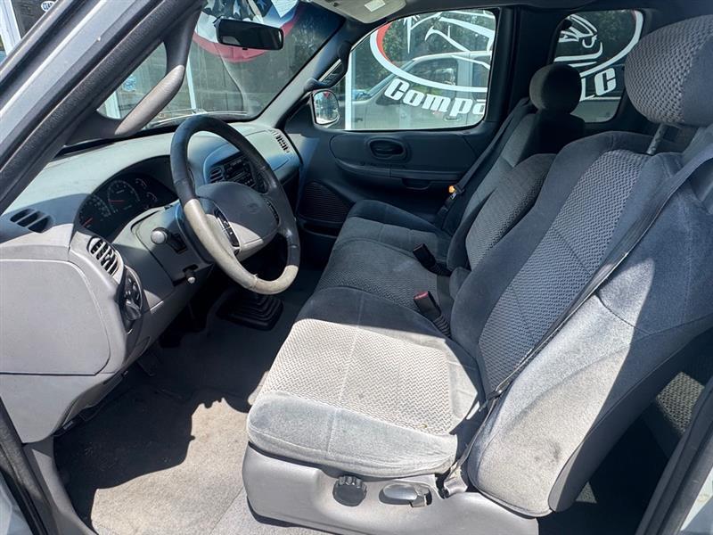Ford F-150 Lariat SuperCab Short Bed 2WD 2001