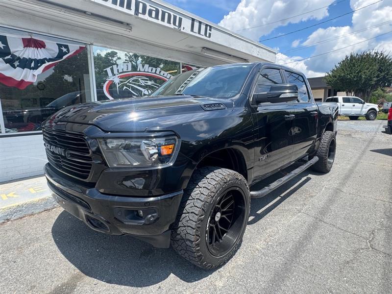 RAM 1500 Big Horn Crew Cab SWB 4WD 2020