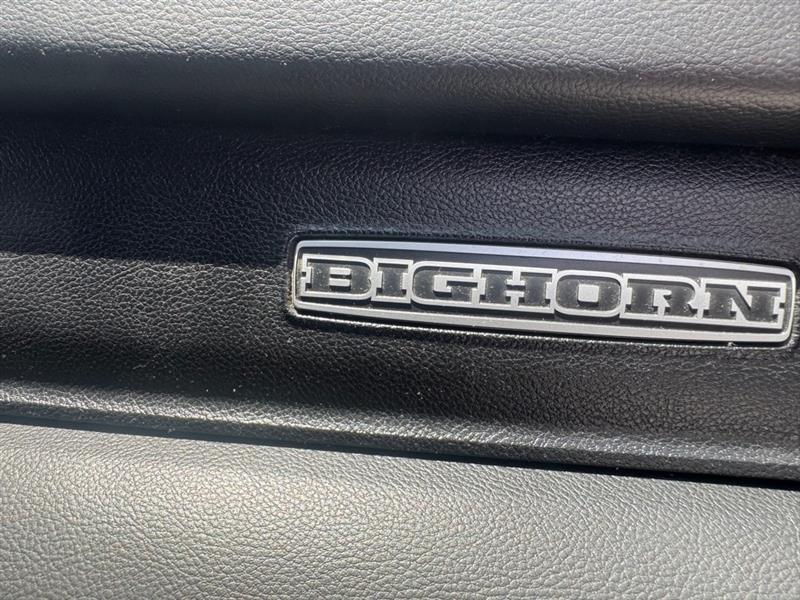 RAM 1500 Big Horn Crew Cab SWB 4WD 2020