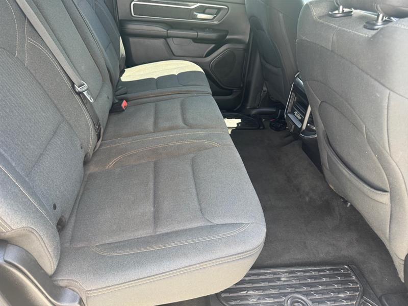 RAM 1500 Big Horn Crew Cab SWB 4WD 2020