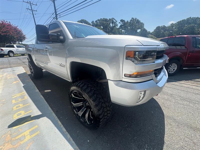 Chevrolet Silverado 1500 LT Crew Cab 4WD 2018