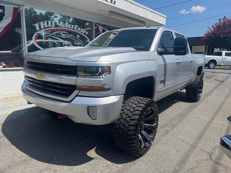 2018 Chevrolet Silverado 1500 LT Crew Cab 4WD