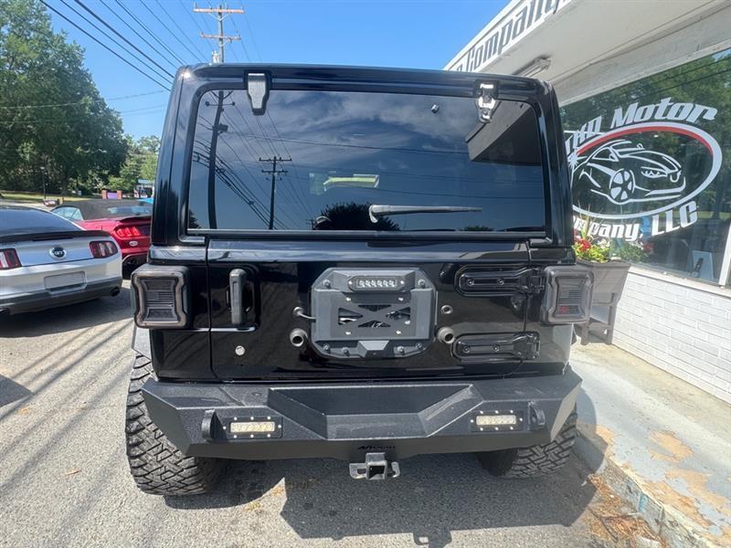 Jeep Wrangler Unlimited Sahara 2018