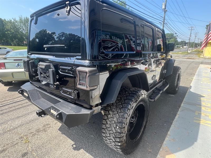 Jeep Wrangler Unlimited Sahara 2018