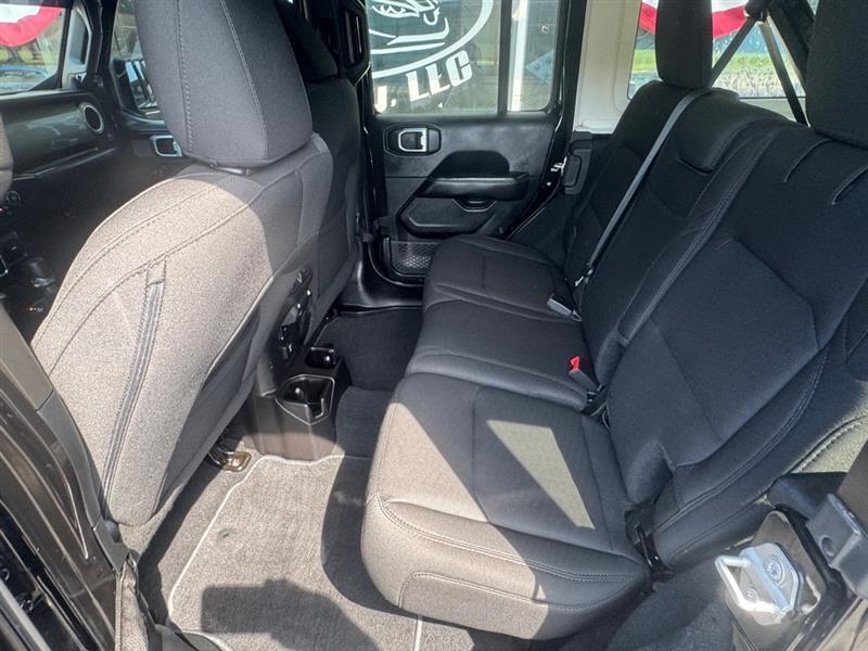 Jeep Wrangler Unlimited Sahara 2018