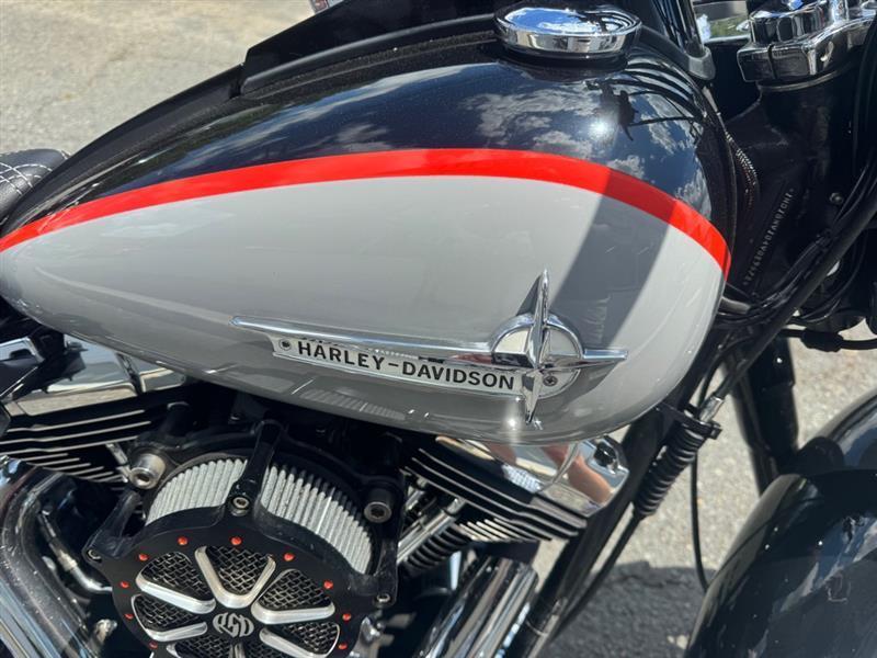 Harley-Davidson FLSTF  2004