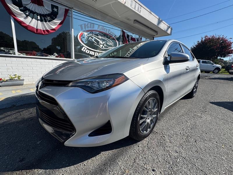 Toyota Corolla L CVT 2017