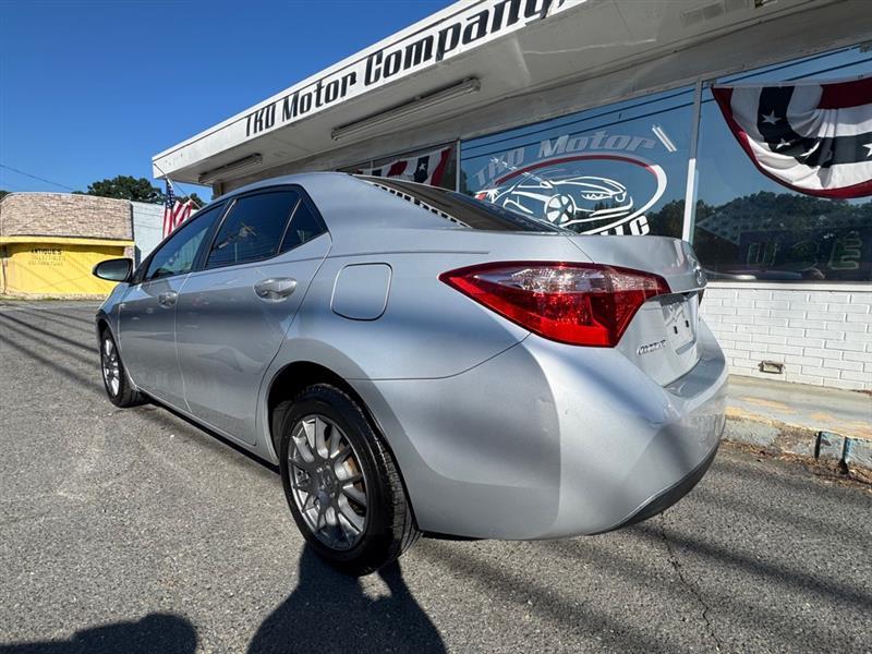 Toyota Corolla L CVT 2017