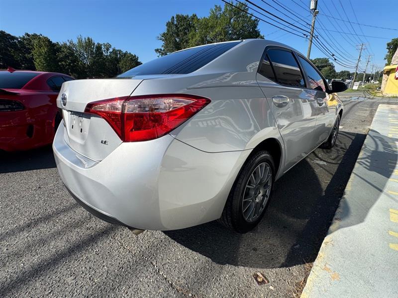 Toyota Corolla L CVT 2017