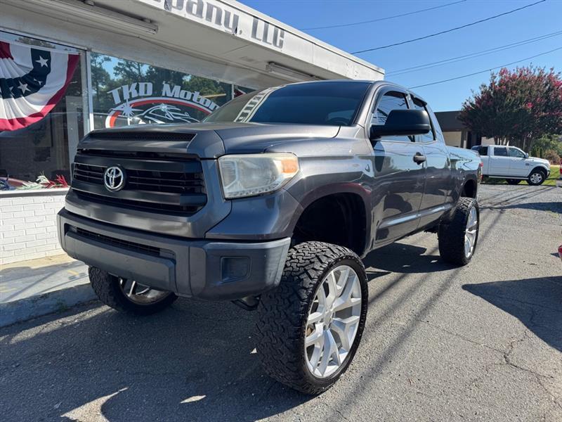 Toyota Tundra SR5 4.6L V8 Double Cab 2WD 2014
