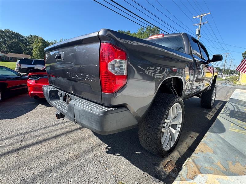 Toyota Tundra SR5 4.6L V8 Double Cab 2WD 2014