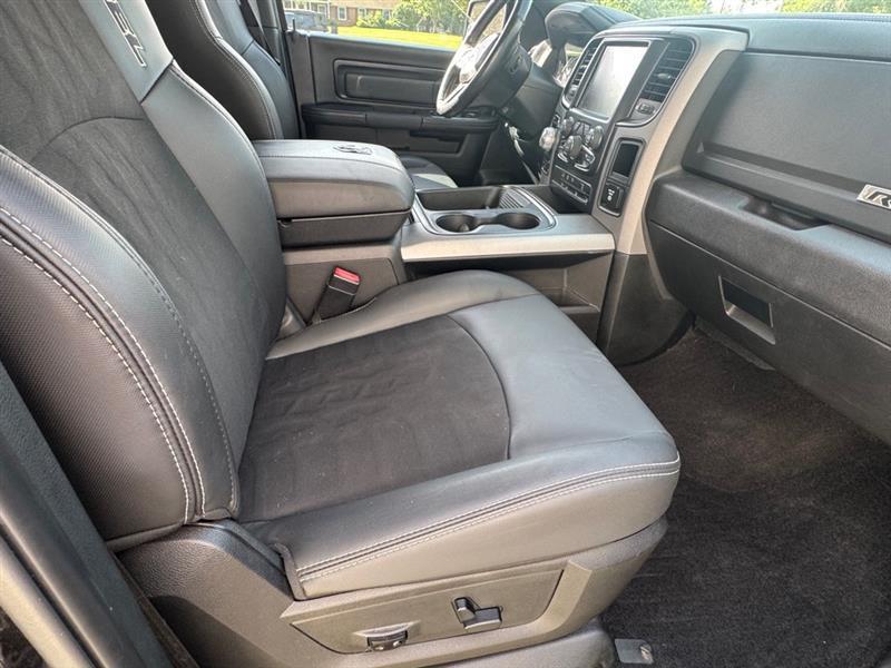 RAM 1500 Rebel Crew Cab SWB 4WD 2017
