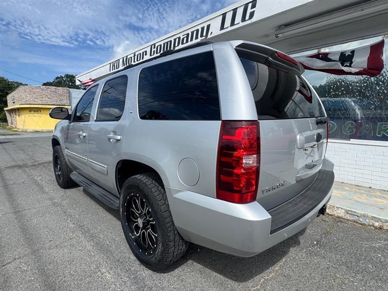 Chevrolet Tahoe LT 2WD 2011
