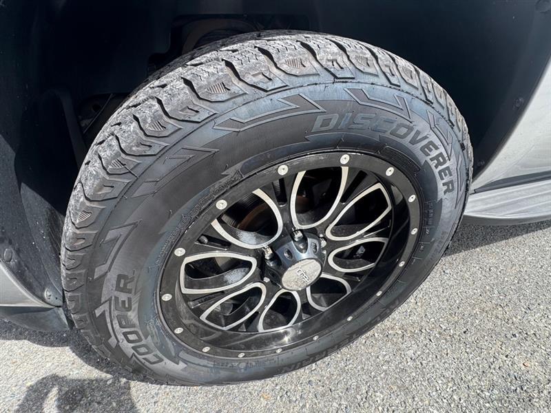 Chevrolet Tahoe LT 2WD 2011