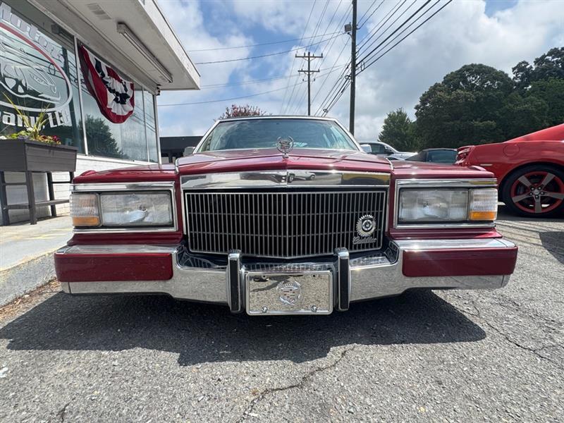 Cadillac Brougham Base 1991