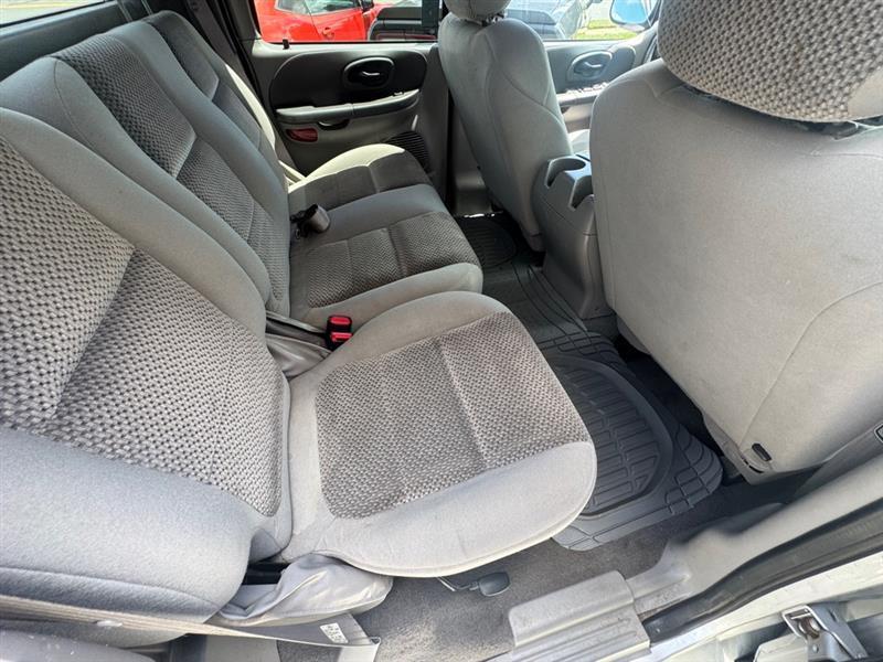 Ford F-150 XLT SuperCrew Short Bed 2WD 2002