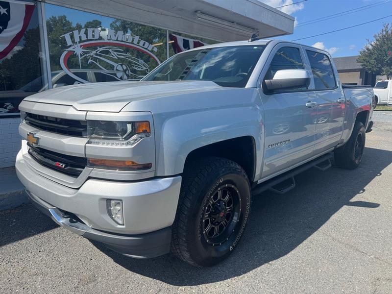 Chevrolet Silverado 1500 LT Crew Cab 4WD 2017