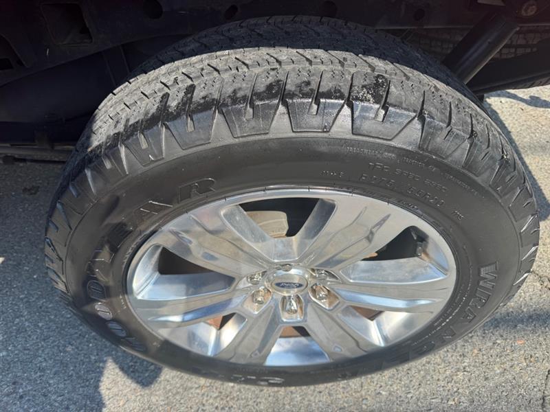 Ford F-150 XL SuperCrew 5.5-ft. Bed 4WD 2015