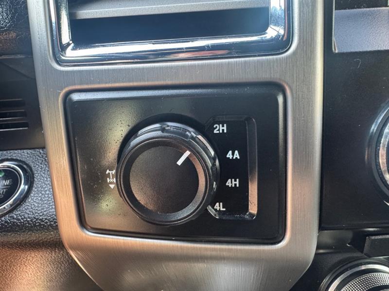Ford F-150 XL SuperCrew 5.5-ft. Bed 4WD 2015
