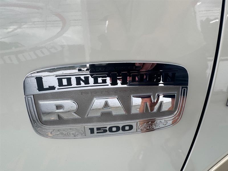 RAM 1500 Longhorn Crew Cab SWB 4WD 2016